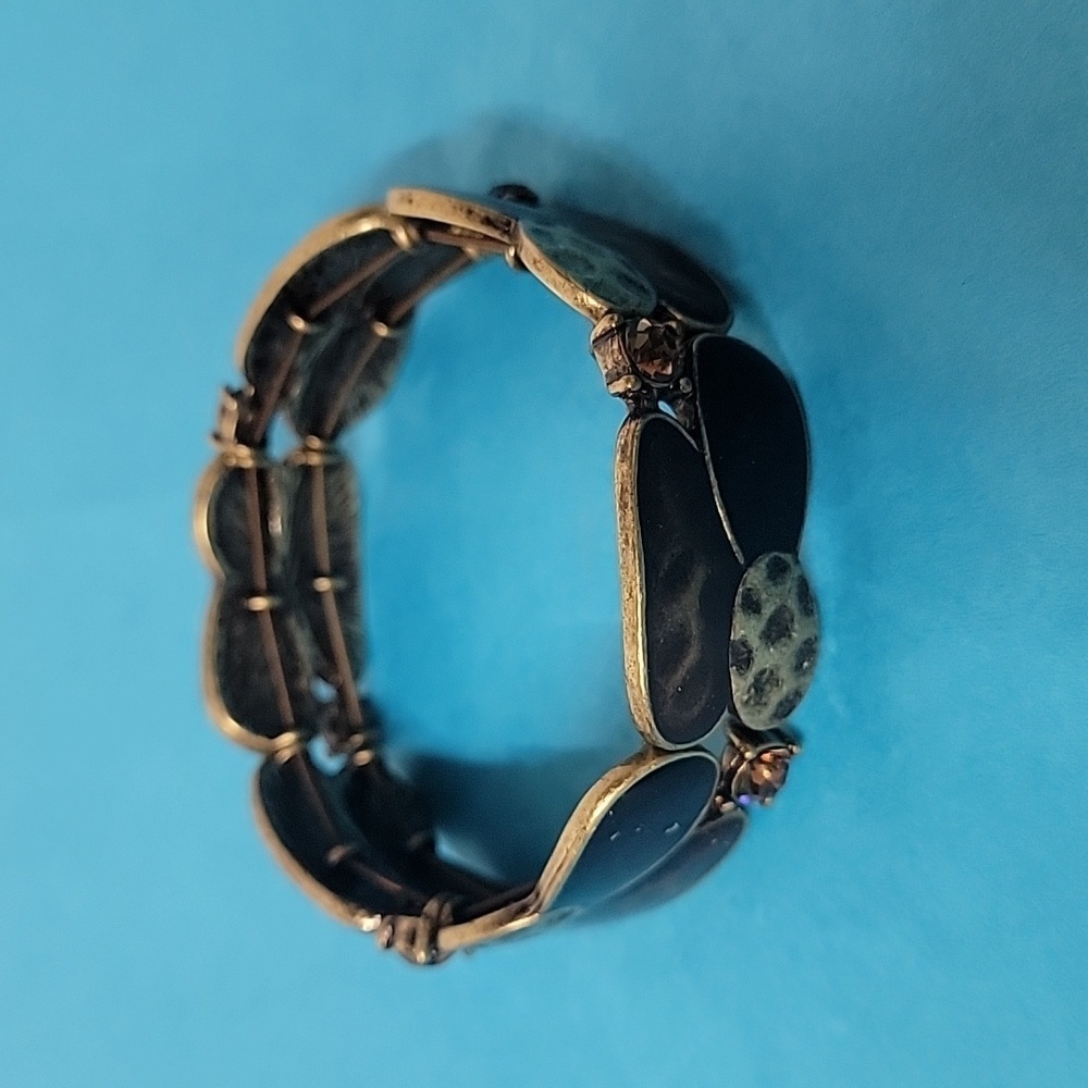 Lia Sophia “Wild Thing” Gold Tone Cheetah Print & Cut Crystals Stretch B… - Picture 6 of 9